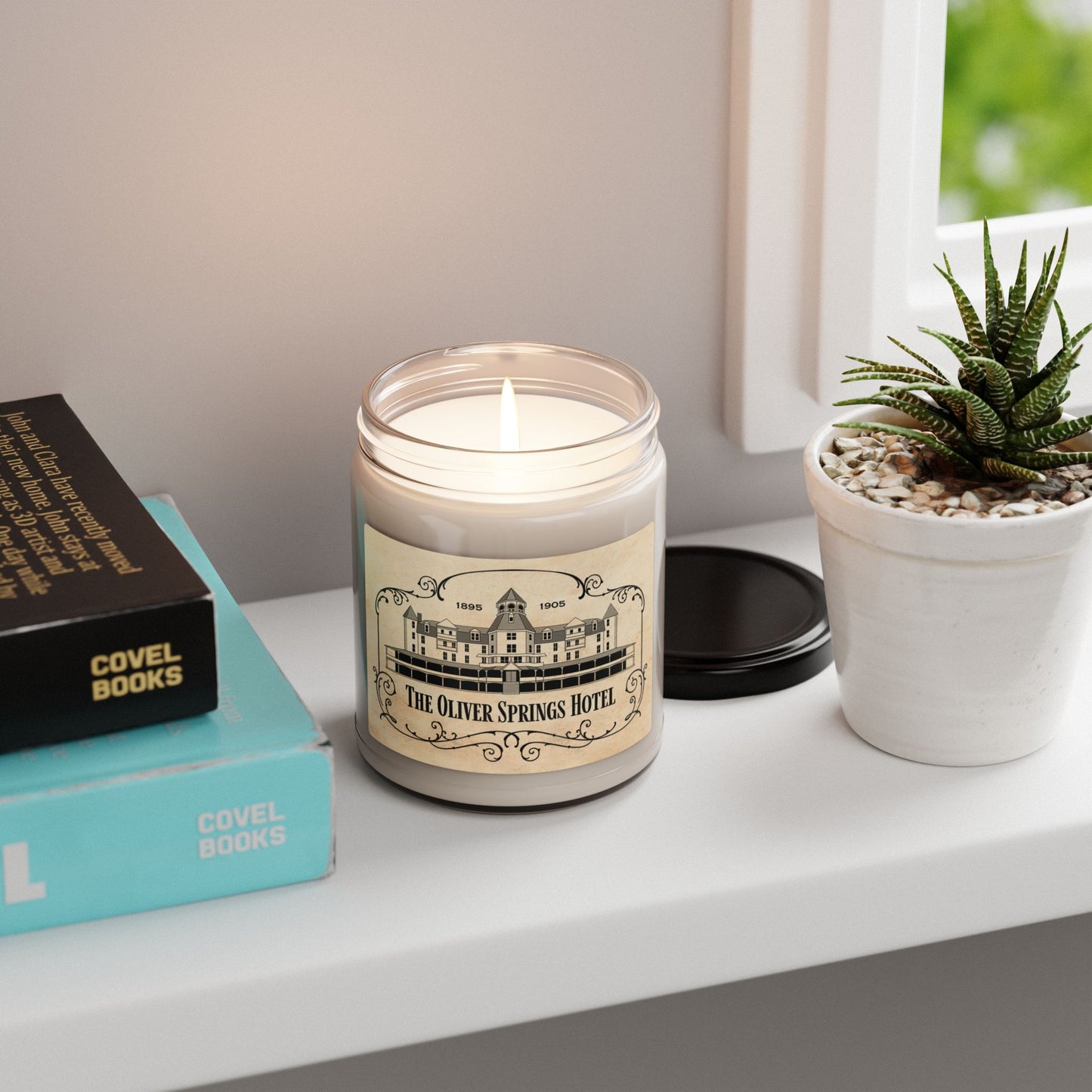 Oliver Springs Hotel Scented Candle